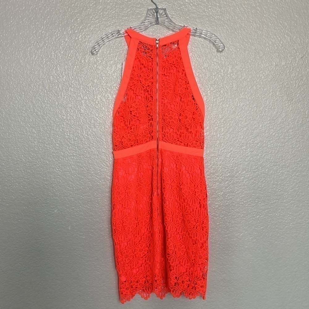 ASTR Neon Orange/Pink Sleeveless Crochet Lace Zip Mini Dress - Picture 7 of 7